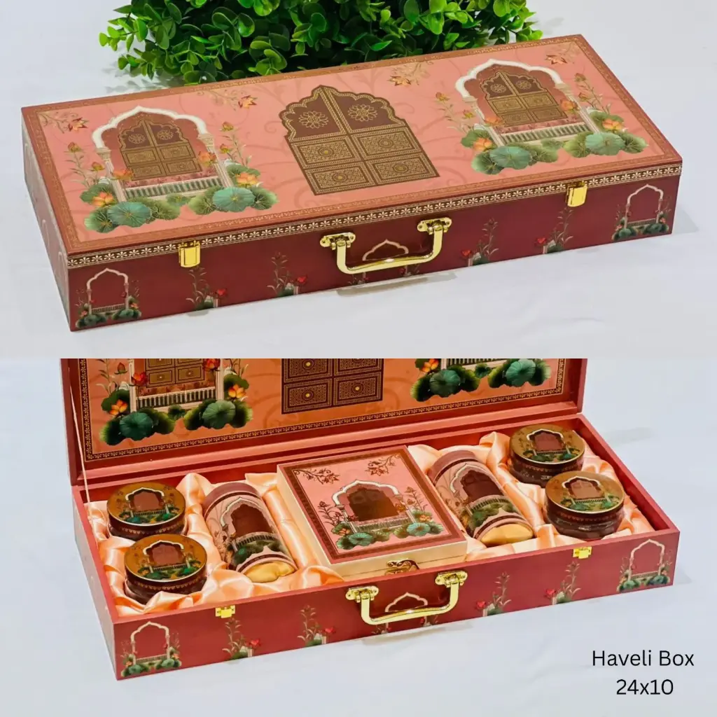 4 Glass jar + 2 Tin jar + cavity box Haveli Hamper