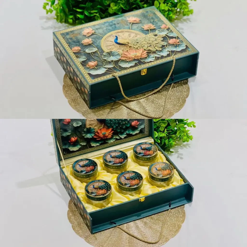 6 jar Regal box