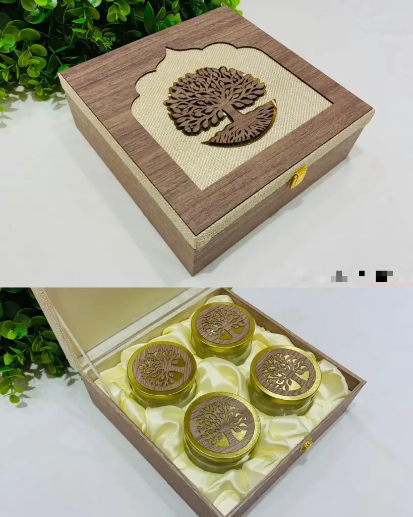 4 Jar Maple Box