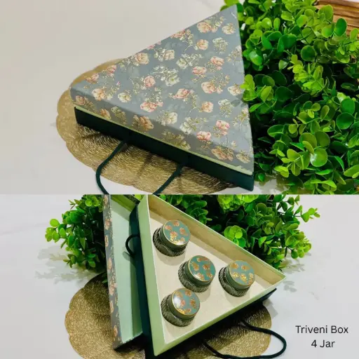 4 Pet Jar Triveni Box